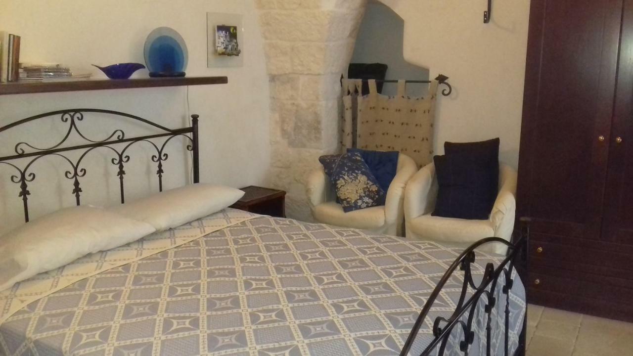 casetta in piazza Villa Cisternino Esterno foto